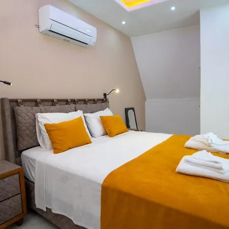 Ada Hotell